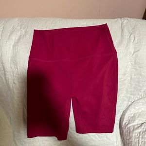 Dark pink biker shorts size L